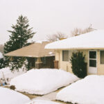 Aluminum roofing in winter: will it protect your